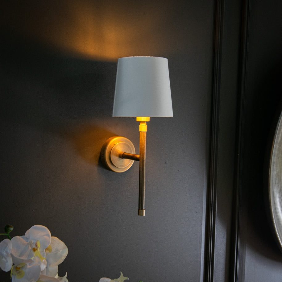 Pharos Wall Lamp