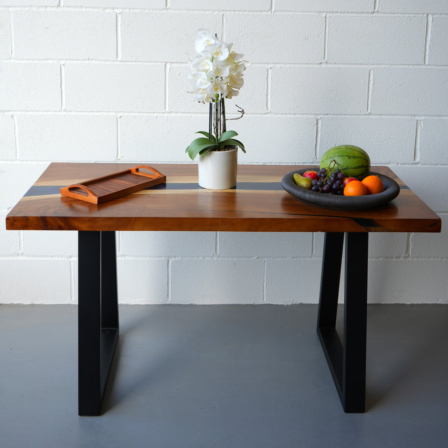 Sapphire Dining Table