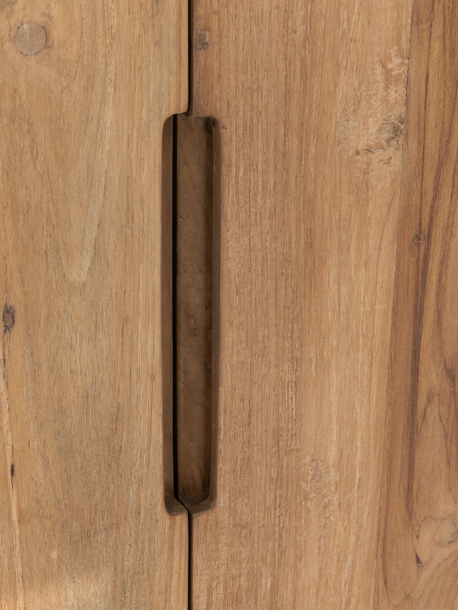 Cupboard Bliss low, 4 doors