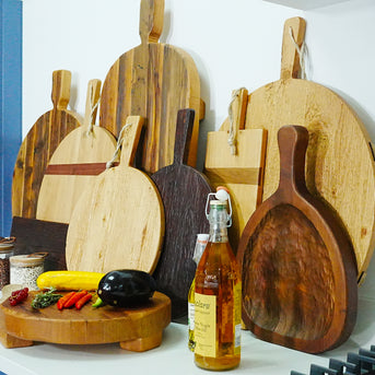 Classic Round Chopping Board | Brown