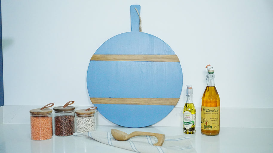Blue Round Charcuterie Board | Natural