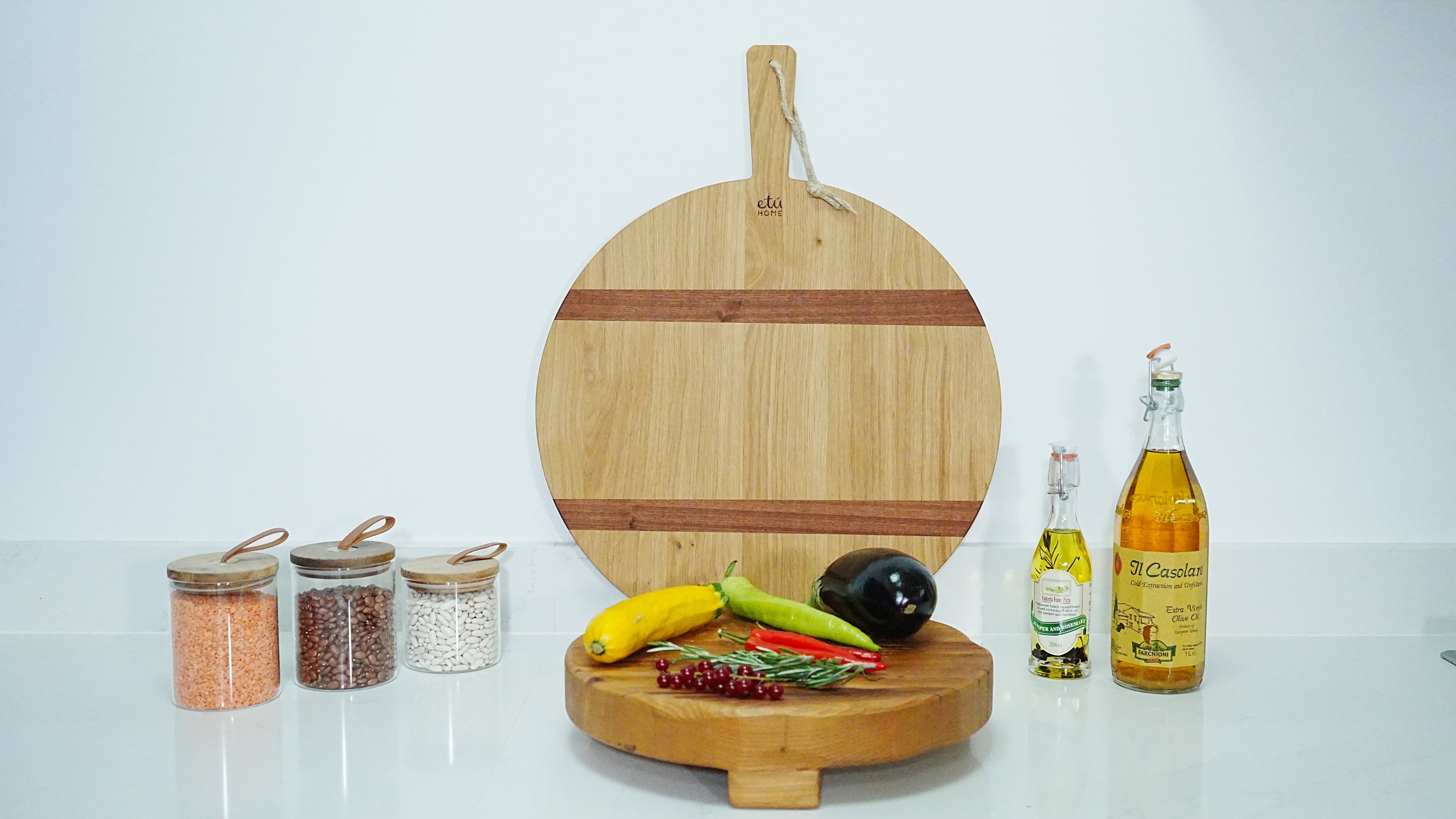 Classic Round Chopping Board | Brown