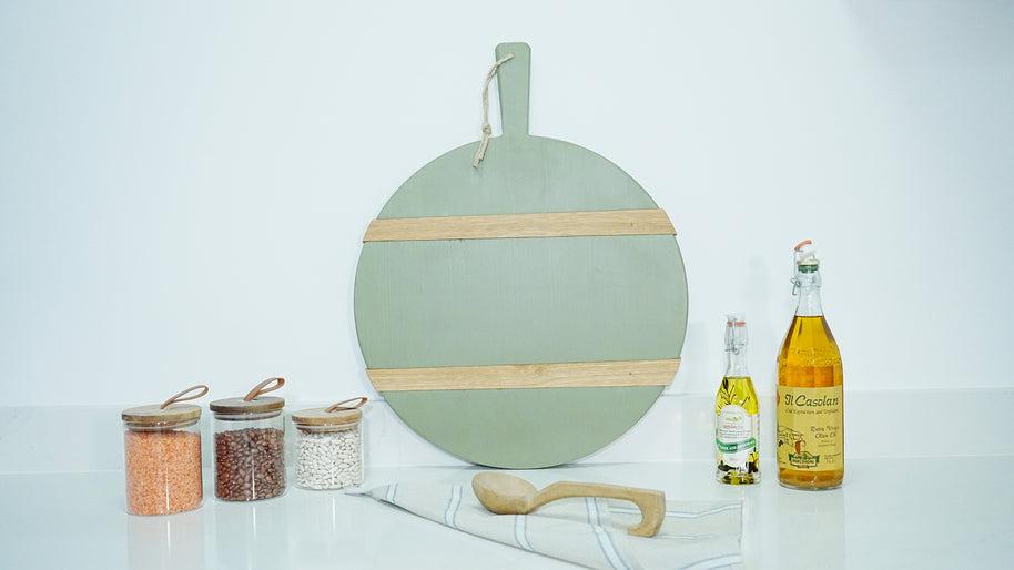 Green Round Charcuterie Board