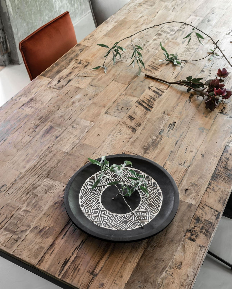 Large ML 430846 Tribal plate black sf2 5007512583094