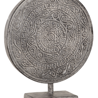 Decorative Circle on stand Old White, set of 2