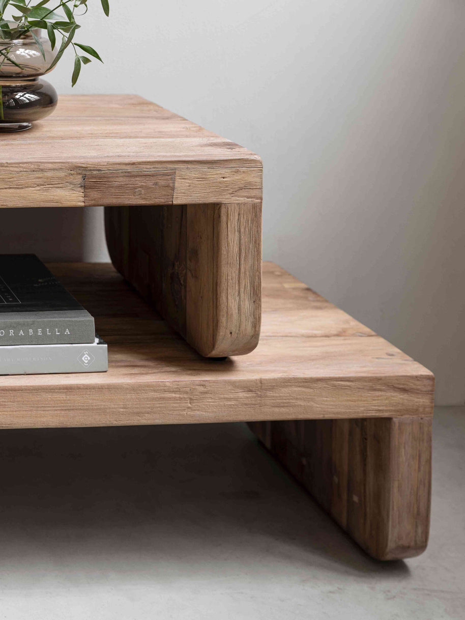 Motus Tv Stand Extendable