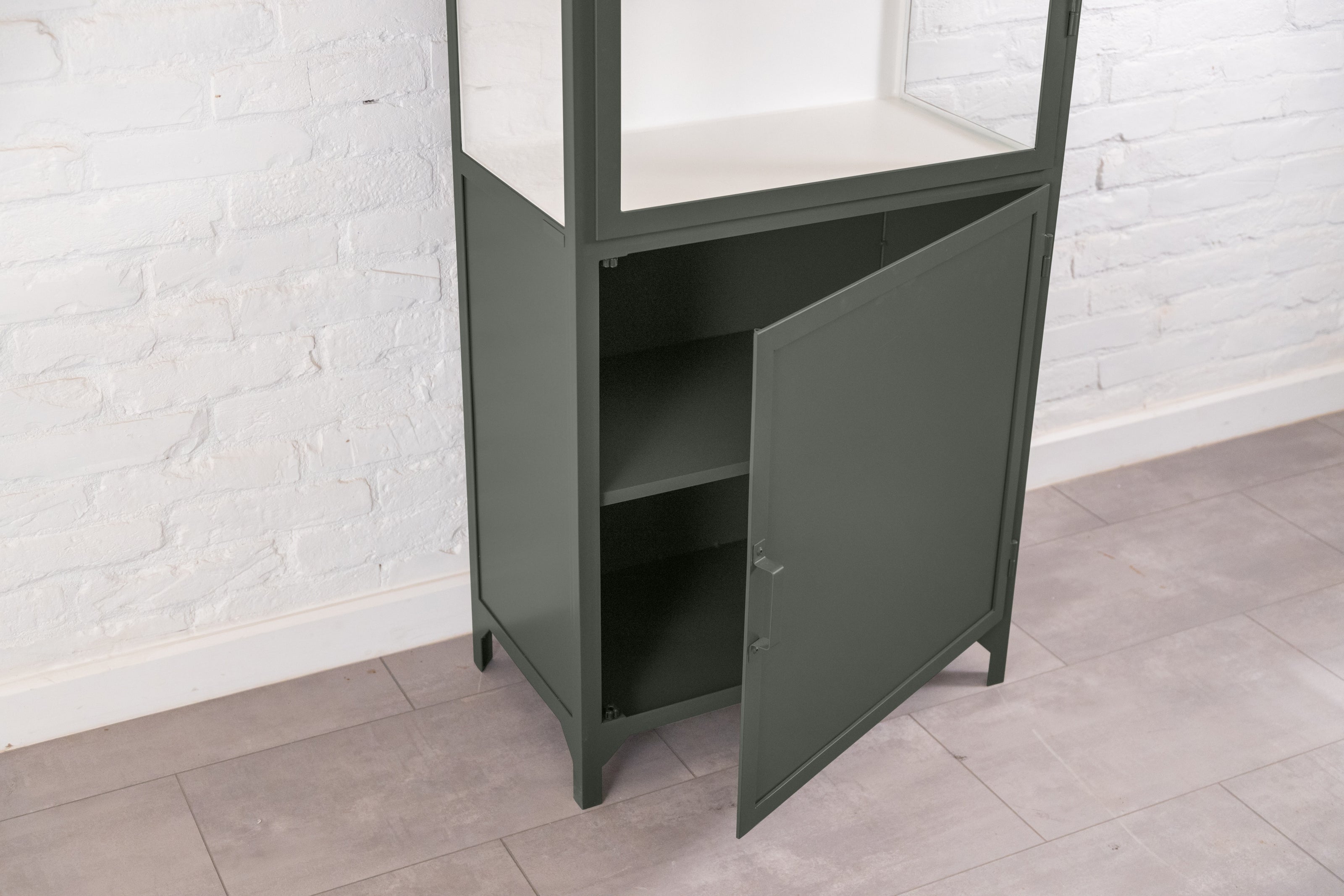 #color_green-grey