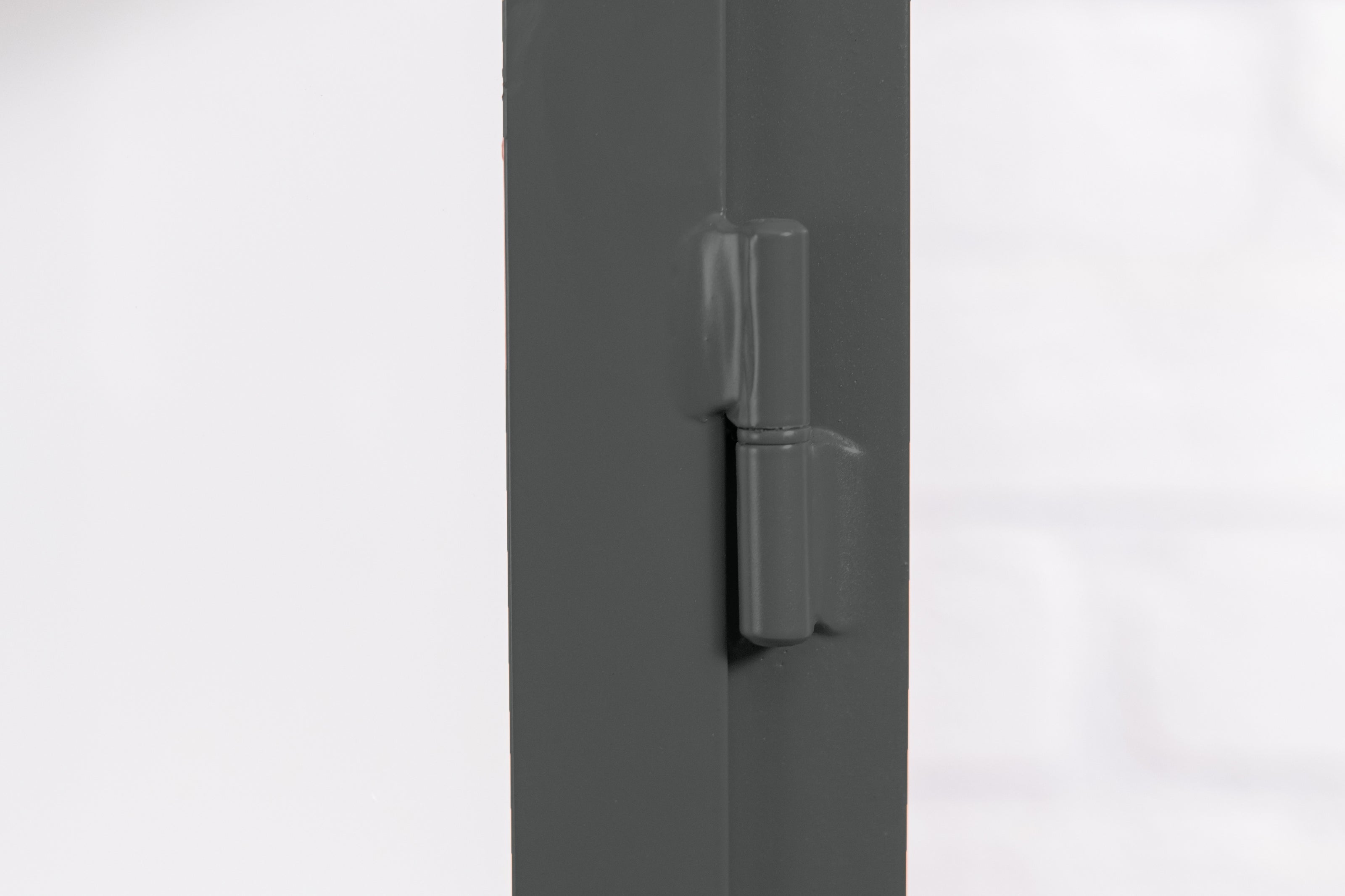 #color_traffic-grey-b
