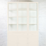 #color_pure-white