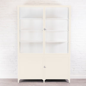 #color_pure-white