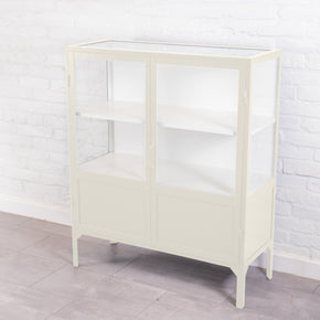 #color_pure-white