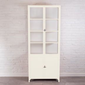 #color_pure-white