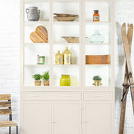 #color_pure-white