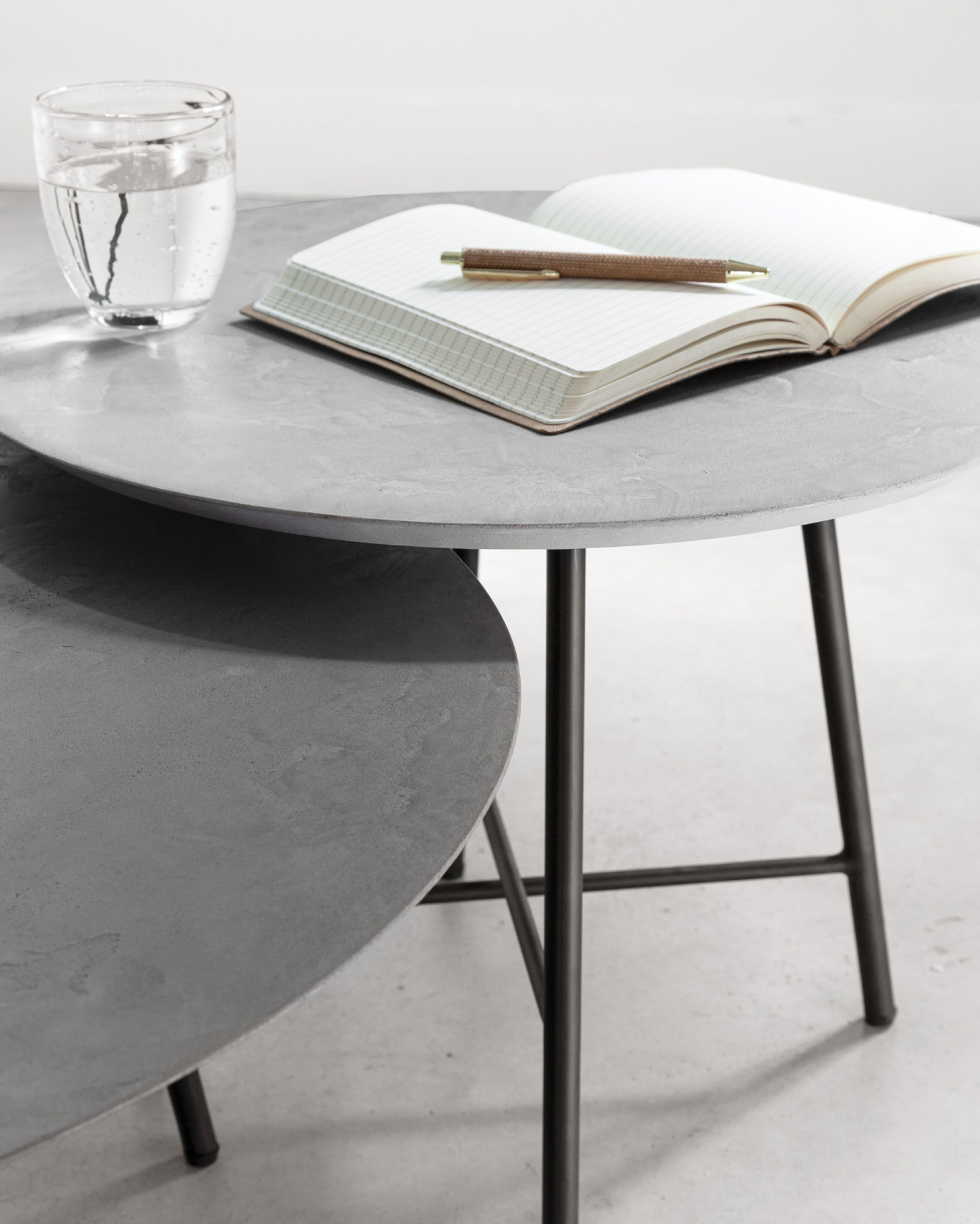 Coffee table Delta Air, set of 2