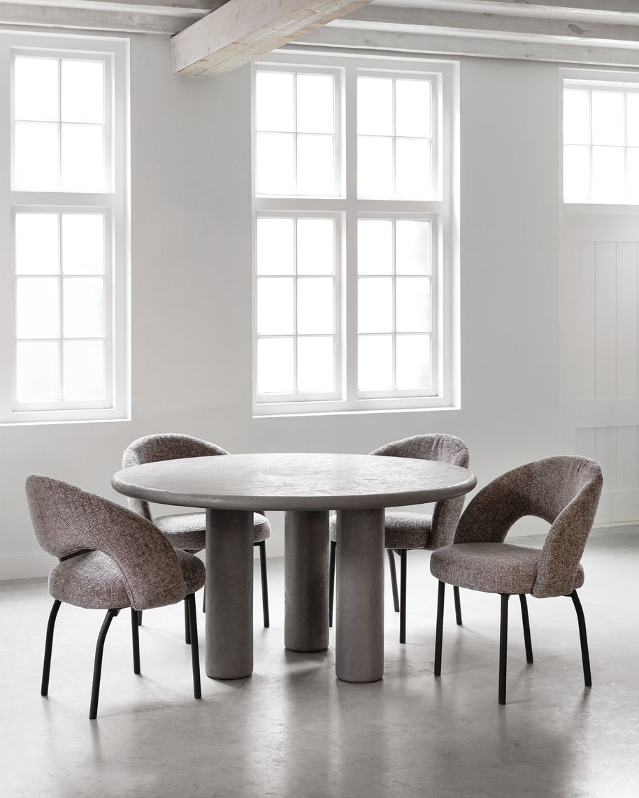 Dining table Clio round DUSK