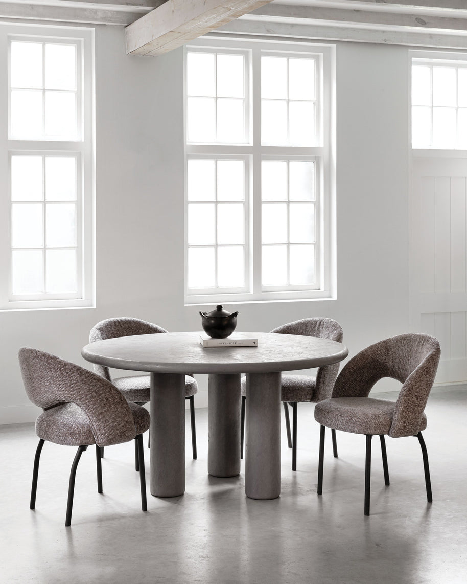 Dining table Clio round DUSK