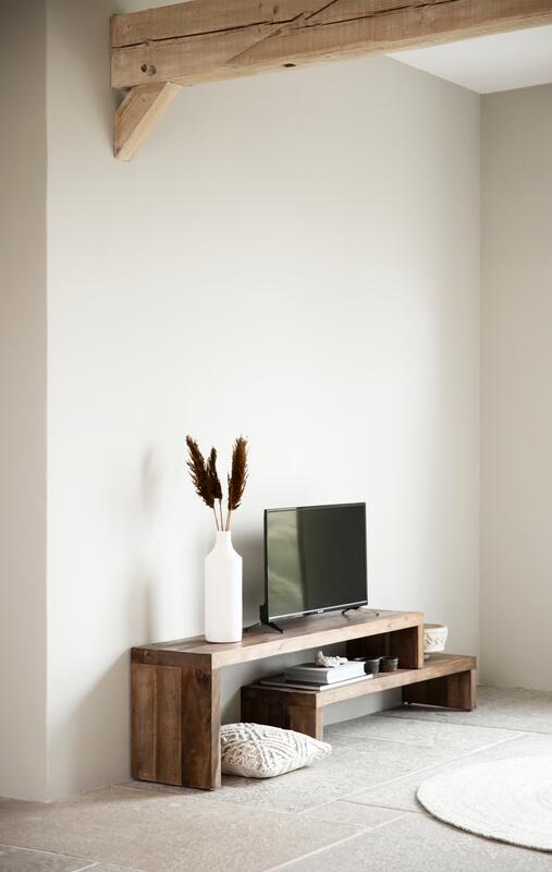 TV stand Timber, 2 shelves, extendable