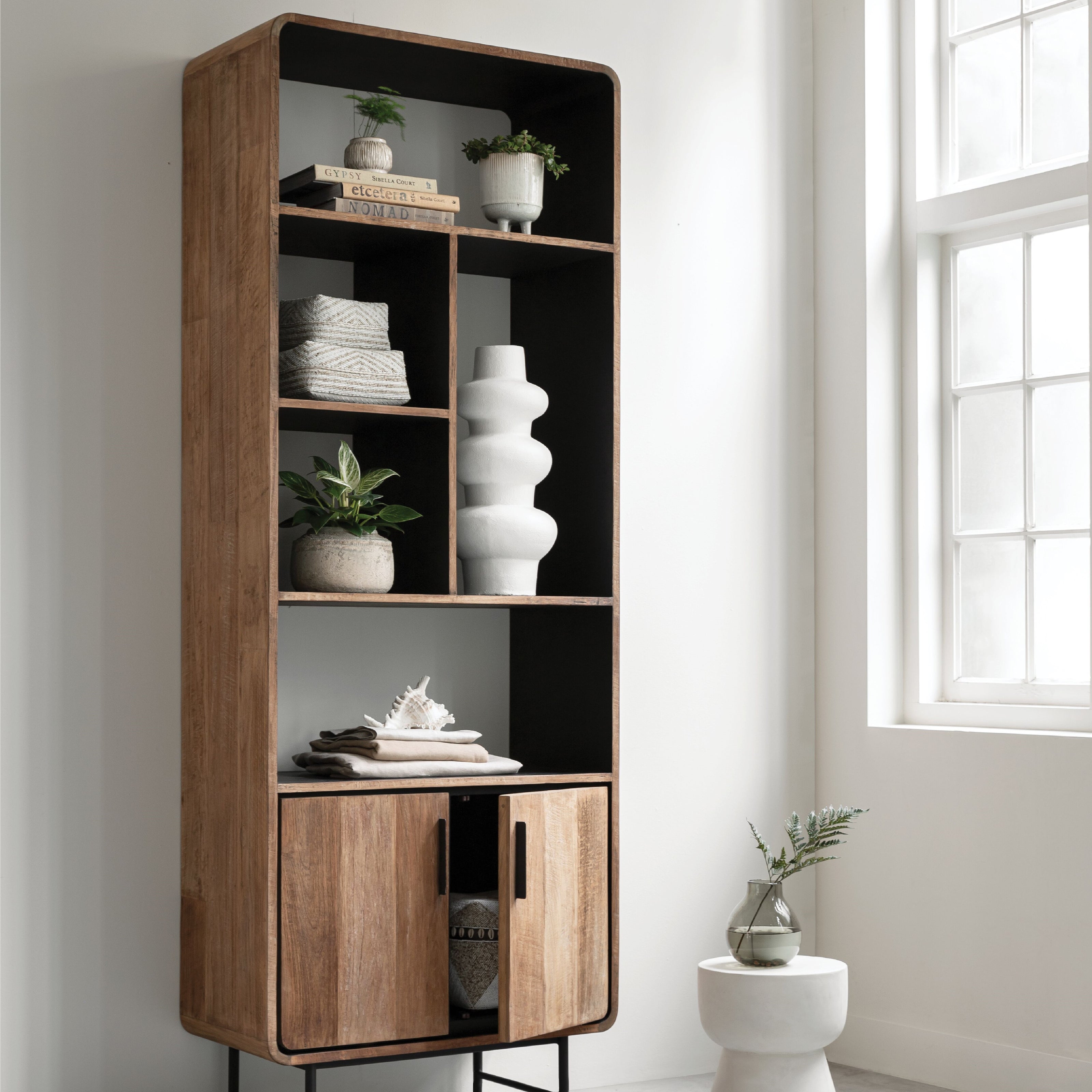 Bookcase Evo – 2 Doors, 5 Open Racks