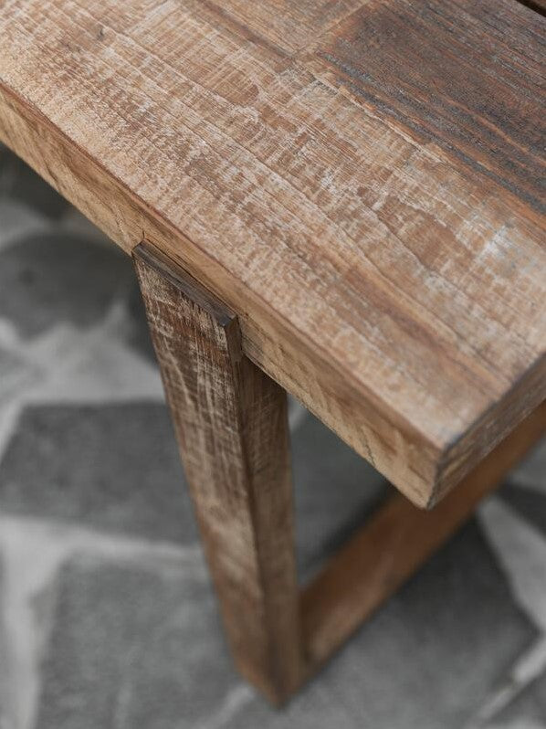 Console / Writing Desk Icon