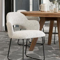 Dining Table Tradition Round