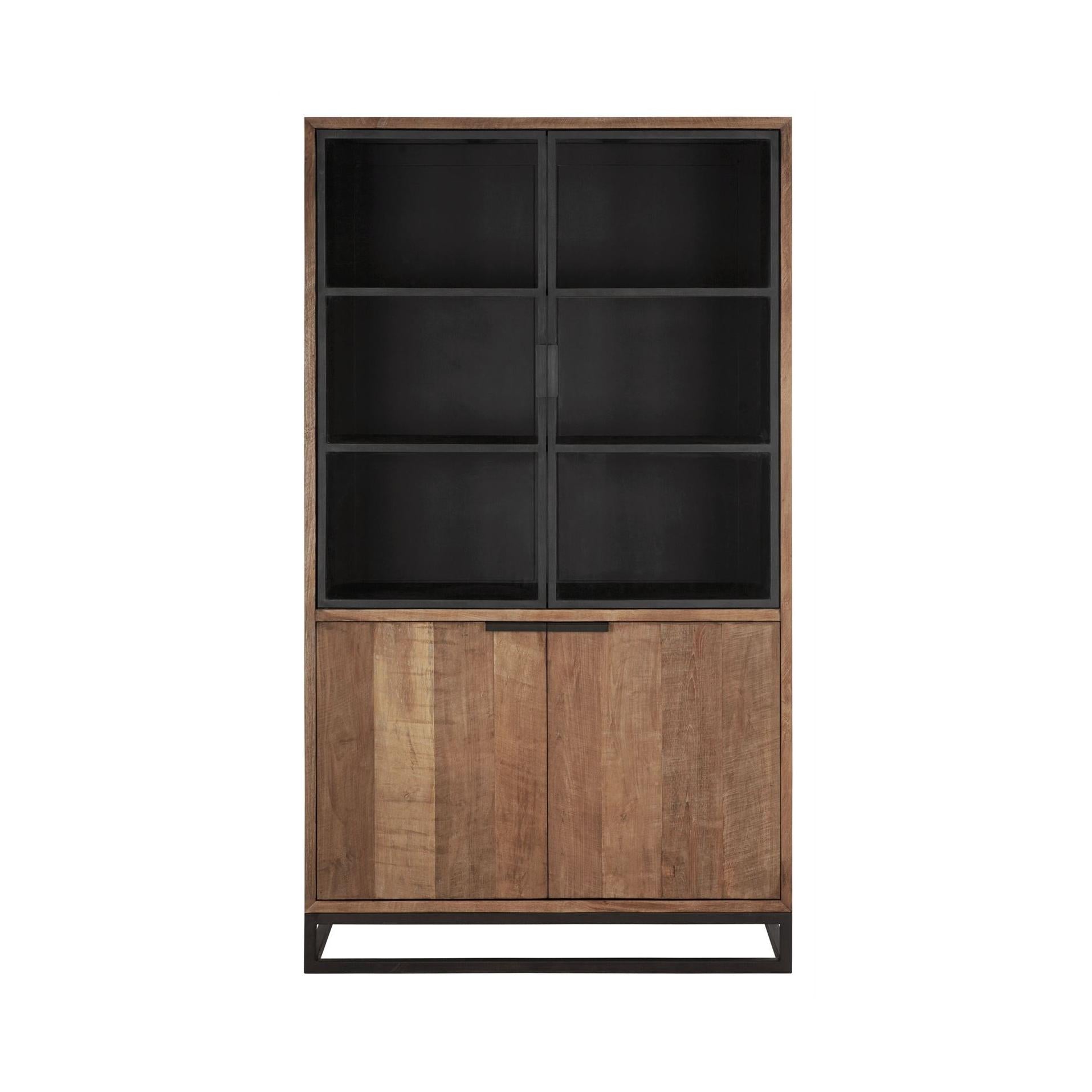 Showcase Cosmo No.2 Small
