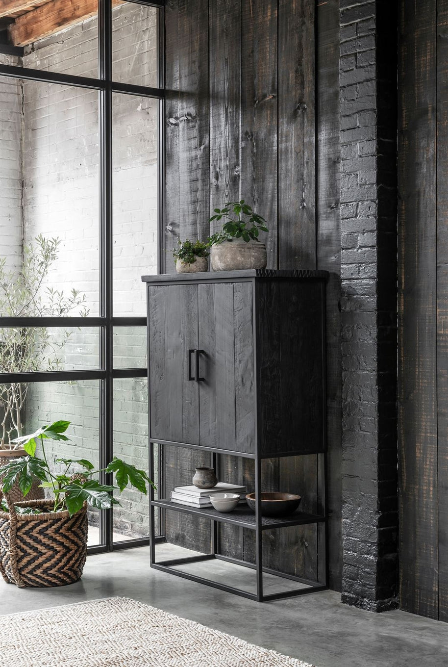 Cabinet Beam