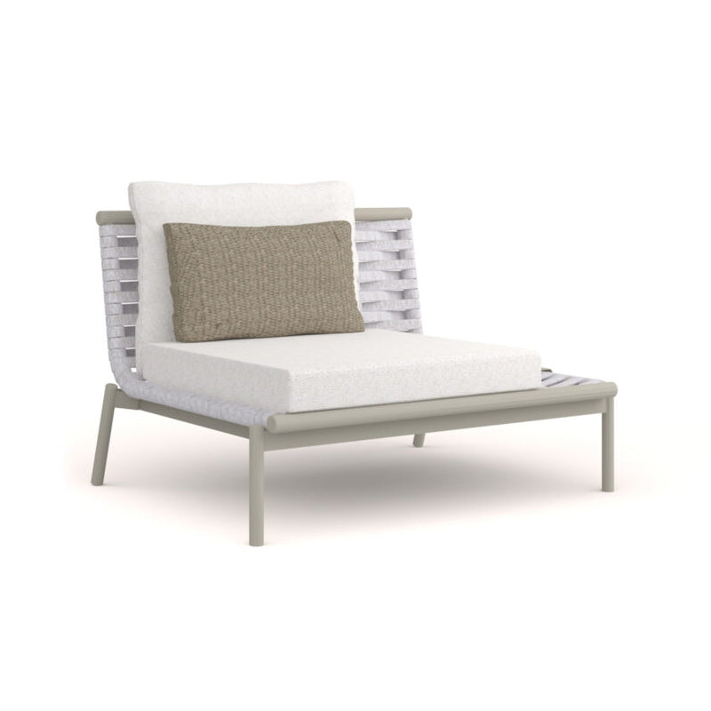 Naida Grand Lounge Chair